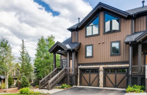 Saddlewood Snowbird Townhome - Ski-In Ski-Out - Hot Tub Breckenridge